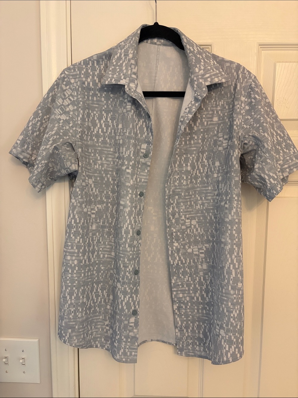 Lululemon Airing Easy Short Sleeve Button Down Shirt